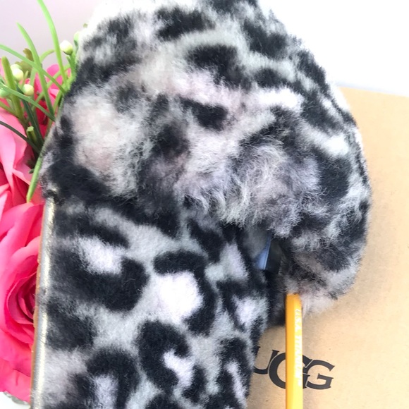 UGG Fluff Slide II Leopard - Picture 4 of 7